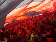 Foto: "los colores de la barra en Cuenca" Barra: Cronica Roja • Club: Deportivo Cuenca