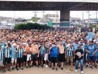 Foto: "PRIMERA LÍNEA DE LA BARRA" Barra: Geral do Grêmio • Club: Grêmio