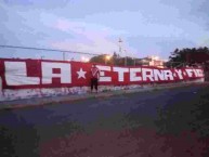 Foto: "LA ETERNA Y FIEL" Barra: Guardia Roja • Club: Tiburones Rojos de Veracruz