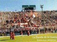 Foto: "Huracán 1-1 San Lorenzo Clausura 2002" Barra: La Banda de la Quema • Club: Huracán