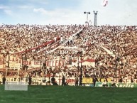 Foto: "Clausura 1994 vs Independiente" Barra: La Banda de la Quema • Club: Huracán