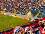 Foto: Barra: La Ultra Fiel • Club: Club Deportivo Olimpia • País: Honduras