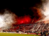 Foto: "Recibimiento  Libertadores 2015" Barra: Los Borrachos del Tablón • Club: River Plate