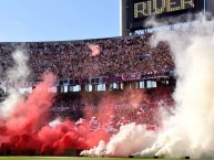 Foto: "vs Velez, 04/02/2024" Barra: Los Borrachos del Tablón • Club: River Plate
