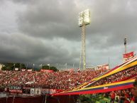 Foto: Barra: Los Demonios Rojos • Club: Caracas • País: Venezuela
