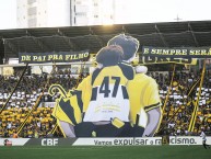 Foto: "De pai pra filho, e sempre será" Barra: Os Tigres • Club: Criciúma • País: Brasil