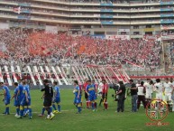 Foto: "La U vs Boca Juniors en el monumental" Barra: Trinchera Norte • Club: Universitario de Deportes