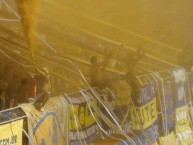Foto: "Fumaça amarela" Barra: Unidos por uma Paixão • Club: Pelotas • País: Brasil