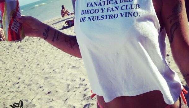 Fanática del Diego y fan club de nuestro vino