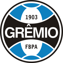 Trapos recientes de la barra brava Geral do Grêmio y hinchada del club de fútbol Grêmio de Brasil