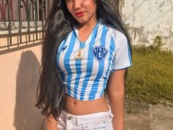 Hincha - Tribunera - Chica - Fanatica de la Barra: Alma Celeste • Club: Paysandu • País: Brasil