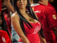 Hincha - Tribunera - Chica - Fanatica de la Barra: Baron Rojo Sur • Club: América de Cáli