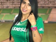 Hincha - Tribunera - Chica - Fanatica de la Barra: Frente Radical Verdiblanco • Club: Deportivo Cali