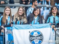 Hincha - Tribunera - Chica - "Foto de manoelpetry.com.br" Fanatica de la Barra: Geral do Grêmio • Club: Grêmio