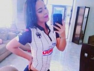 Hincha - Tribunera - Chica - Fanatica de la Barra: La Adicción • Club: Monterrey