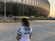 Hincha - Tribunera - Chica - Fanatica de la Barra: La Adicción • Club: Monterrey