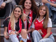 Hincha - Tribunera - Chica - "Foto:Vamos León." Fanatica de la Barra: La Guardia Albi Roja Sur • Club: Independiente Santa Fe