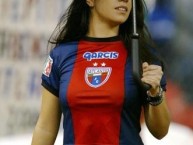 Hincha - Tribunera - Chica - Fanatica de la Barra: La Tito Tepito • Club: Atlante