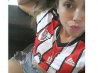 Hincha - Tribunera - Chica - Fanatica de la Barra: Los Borrachos del Tablón • Club: River Plate