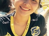 Hincha - Tribunera - Chica - Fanatica de la Barra: Los del Cerro • Club: Everton de Viña del Mar