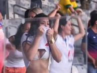Hincha - Tribunera - Chica - Fanatica de la Barra: Movimento Turma Tricolor • Club: Bahia • País: Brasil