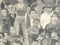 Hincha - Tribunera - Chica - "Año 2001" Fanatica de la Barra: Rexixtenxia Norte • Club: Independiente Medellín • País: Colombia
