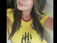 Hincha - Tribunera - Chica - Fanatica de la Barra: Sur Oscura • Club: Barcelona Sporting Club