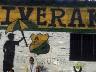 Mural - Graffiti - Pintadas - Mural de la Barra: Alta Tensión Sur • Club: Atlético Huila • País: Colombia