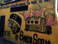 Mural - Graffiti - Pintada - "Rojo Jamás serás local" Mural de la Barra: Avalancha Sur • Club: Deportivo Táchira