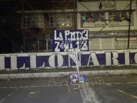 Mural - Graffiti - Pintadas - Mural de la Barra: Blue Rain • Club: Millonarios • País: Colombia