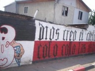 Mural - Graffiti - Pintada - "Anti universidad católica" Mural de la Barra: Garra Blanca • Club: Colo-Colo