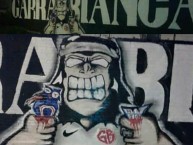 Mural - Graffiti - Pintada - "Anti universidad católica y anti u de Chile" Mural de la Barra: Garra Blanca • Club: Colo-Colo