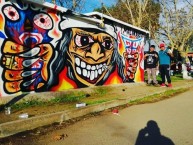 Mural - Graffiti - Pintada - "Anti u de chile y anti universidad católica" Mural de la Barra: Garra Blanca • Club: Colo-Colo