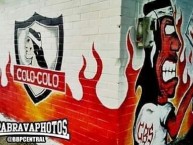 Mural - Graffiti - Pintada - "Anti universidad católica (anti monjas)" Mural de la Barra: Garra Blanca • Club: Colo-Colo