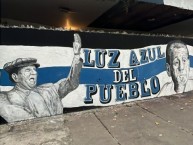Mural - Graffiti - Pintadas - "Pza castelli fiel al lobo" Mural de la Barra: La Banda de Fierro 22 • Club: Gimnasia y Esgrima • País: Argentina