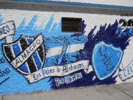 Mural - Graffiti - Pintada - "Referente a amistad con CADU" Mural de la Barra: La Banda Tricolor • Club: Almagro