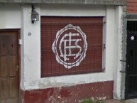 Mural - Graffiti - Pintada - Mural de la Barra: La Barra 14 • Club: Lanús