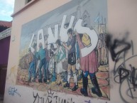 Mural - Graffiti - Pintada - Mural de la Barra: La Barra 14 • Club: Lanús