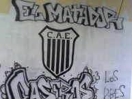 Mural - Graffiti - Pintada - "El Matador de Caseros - Los Pibes" Mural de la Barra: La Barra de Caseros • Club: Club Atlético Estudiantes