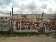 Mural - Graffiti - Pintadas - "Mural La Ultra Sur Bosa Vieja Guardia" Mural de la Barra: La Guardia Albi Roja Sur • Club: Independiente Santa Fe • País: Colombia