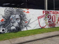 Mural - Graffiti - Pintadas - "Fontibon-Bogotá" Mural de la Barra: La Guardia Albi Roja Sur • Club: Independiente Santa Fe • País: Colombia