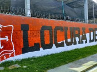 Mural - Graffiti - Pintada - "LOCURA DE MI CORAZÓN." Mural de la Barra: La Guardia Albi Roja Sur • Club: Independiente Santa Fe