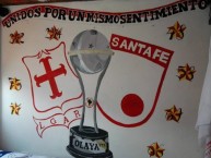 Mural - Graffiti - Pintada - "Homenaje Sudamericana 2015" Mural de la Barra: La Guardia Albi Roja Sur • Club: Independiente Santa Fe