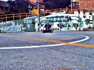 Mural - Graffiti - Pintada - "Mural de Jardín La 34 en la Carrera 34 con Calles 85C y 85D en Manrique El Jardín en el nororiente de Medellín." Mural de la Barra: Los del Sur • Club: Atlético Nacional
