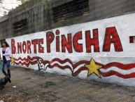 Mural - Graffiti - Pintadas - "Barrio Norte Pincha" Mural de la Barra: Los Leales • Club: Estudiantes de La Plata • País: Argentina