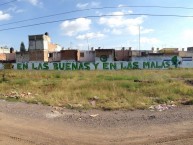 Mural - Graffiti - Pintadas - "EN LAS BUENAS Y EN LAS MALAS" Mural de la Barra: Los Lokos de Arriba • Club: León • País: México