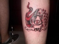 Tattoo - Tatuaje - tatuagem - "Primer escudo se América de cali" Tatuaje de la Barra: Baron Rojo Sur • Club: América de Cáli