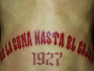 Tattoo - Tatuaje - tatuagem - "DE LA CUNA HASTA EL CAJON" Tatuaje de la Barra: Baron Rojo Sur • Club: América de Cáli