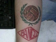 Tattoo - Tatuaje - tatuagem - "ÓDIO ETERNO AO FUTEBOL MODERNO!" Tatuaje de la Barra: Castores da Guilherme • Club: Bangu