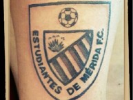 Tattoo - Tatuaje - tatuagem - "Saltamontes es un sentimiento Estudiantes es una pasión" Tatuaje de la Barra: Infierno Akademico • Club: Estudiantes de Mérida • País: Venezuela